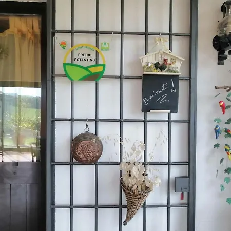 Predio Potantino בית חווה Proceno